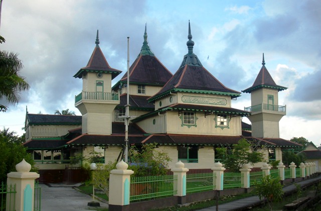 Masjid Jami Keraton Sambas Dulunya Bekas Rumah Sultan